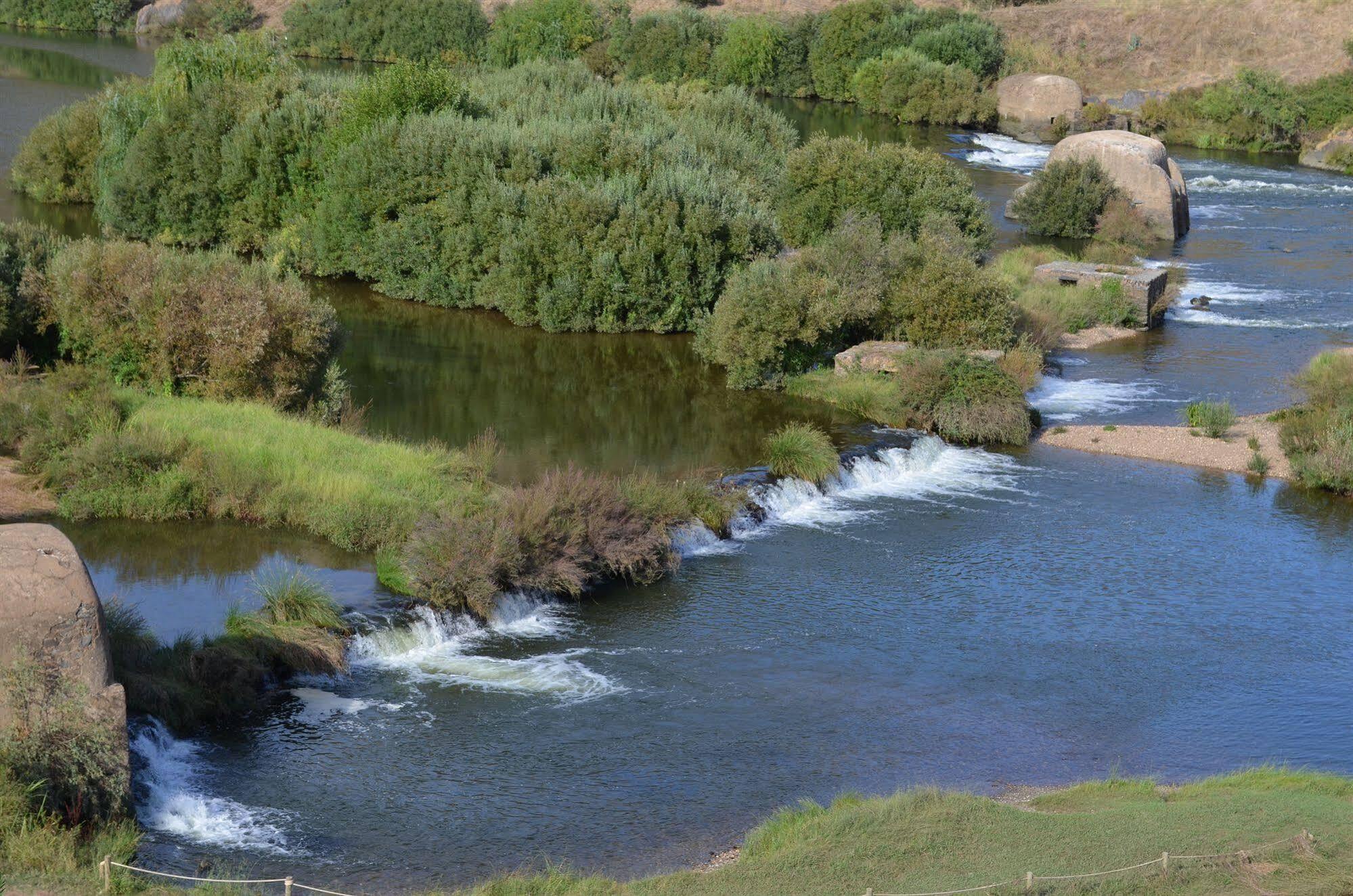 מלון Mértola Beira Rio מראה חיצוני תמונה